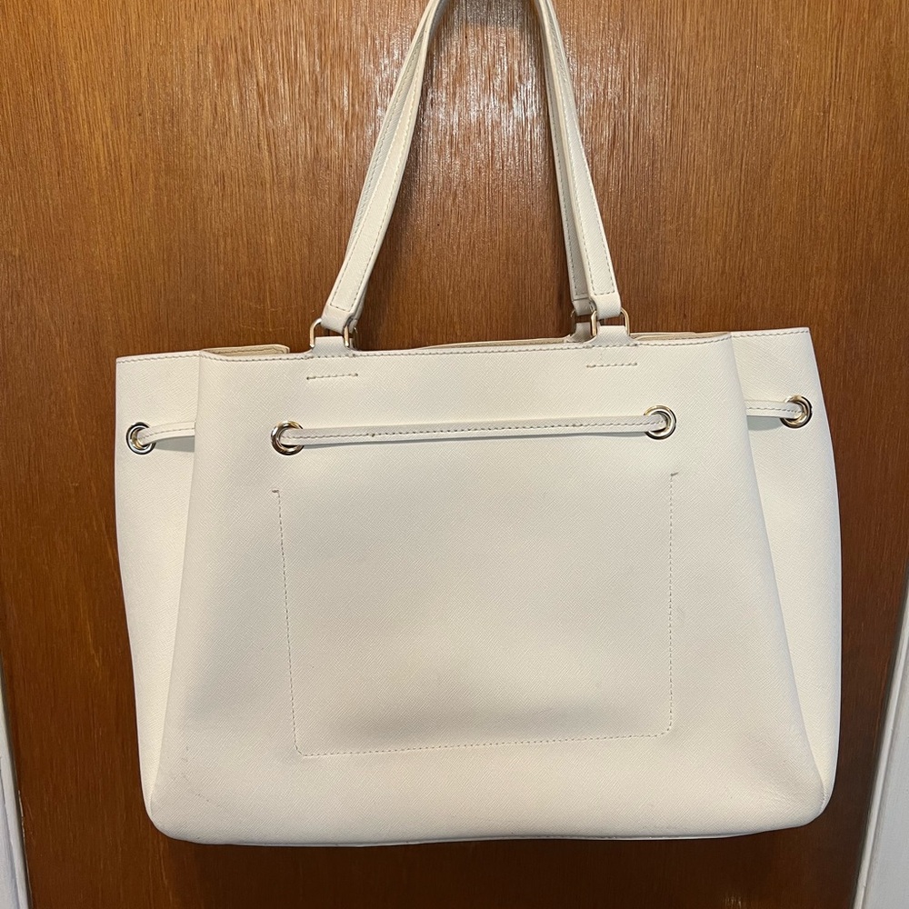 Handbag - Picture 2 of 5
